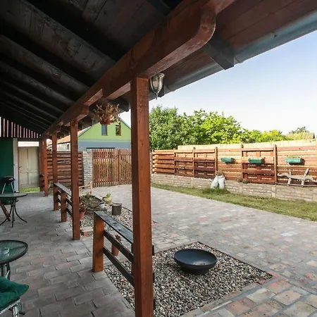 Apartment Seosko Domacinstvo Pustolov Stari Banovci