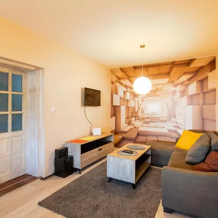 Seosko Domacinstvo Pustolov Apartmán *